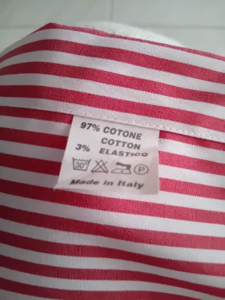 Camicia da uomo a righe rosse e bianche di cotone