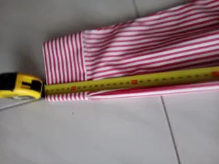 Camicia da uomo a righe rosse e bianche di cotone