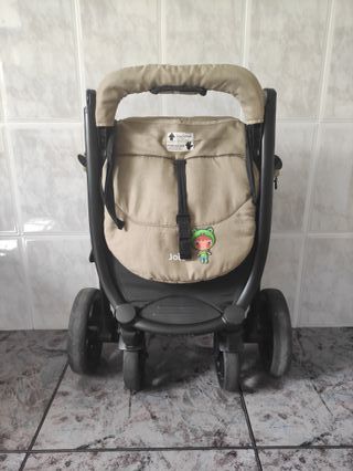 SILLA DE PASEO JOIE COLOR BEIGE