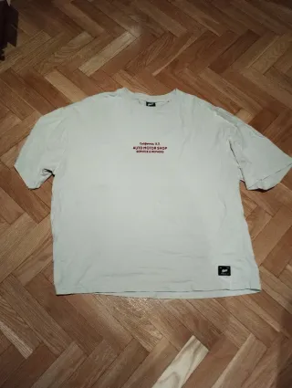 Camiseta Pull&Bear Talla M Ancha