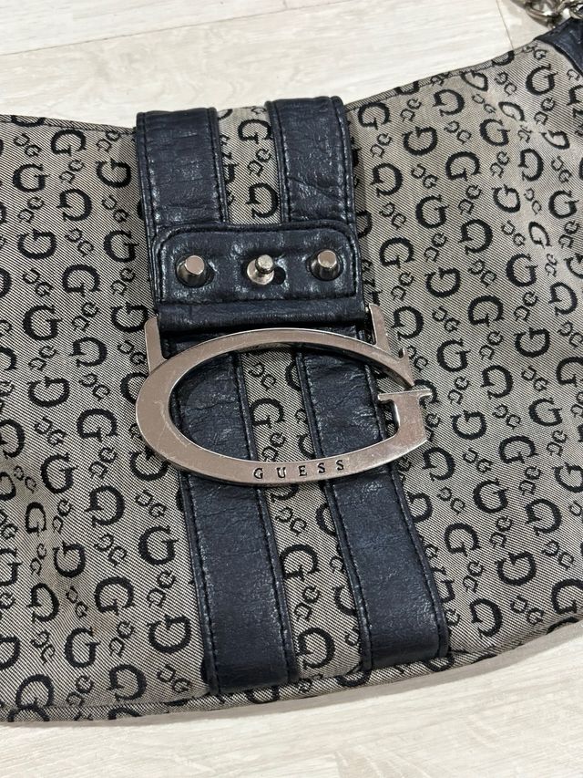 Borsa a spalla vintage Y2K - Guess