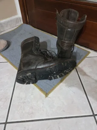 Scarponi in pelle marrone