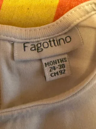 Maglietta bianca con coniglietto