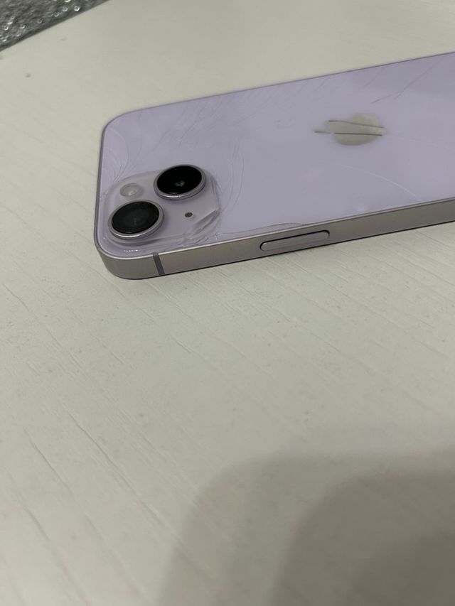 iPhone 14 Plus Apple