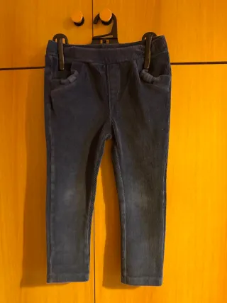 Pantaloni in velluto a coste blu