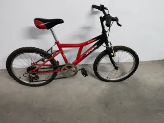 Bicicleta TOPBIKE Roja y Negra