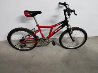 Bicicleta TOPBIKE Roja y Negra