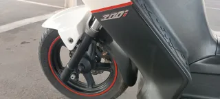 Kymco Superdink 300i