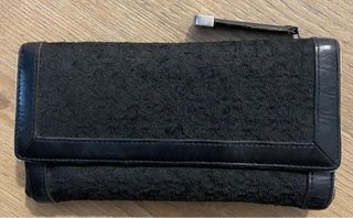 Billetera DKNY Negra