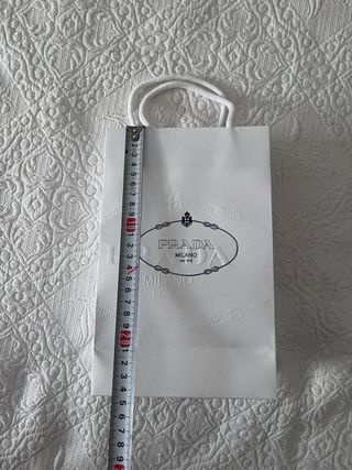 Bolsa de papel Prada
