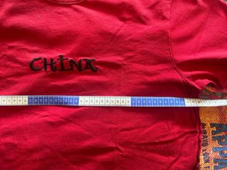 Camiseta roja bordada China Talla L