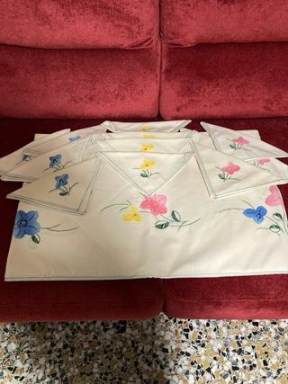 Tovaglia vintage ricamata fiori