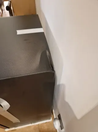 Vinoteca Haier 50Series3HWS34GGH1 NUEVA con golpe