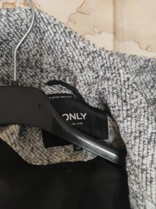 Cappottino donna grigio e nero