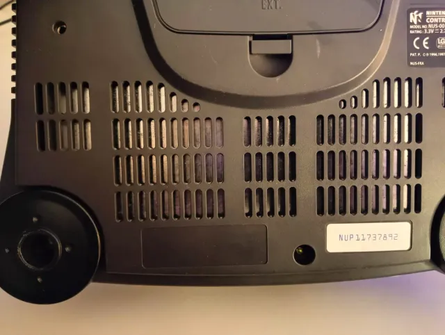 Nintendo 64 + Super Mario 64