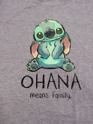 Camiseta Lilo & Stitch nueva (M)