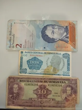 Lotto 27 Banconote varie varie: Pakistan, Perù, Eg