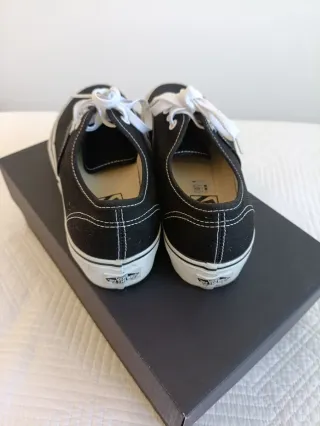 Zapatillas Vans Authentic Negras Talla 39