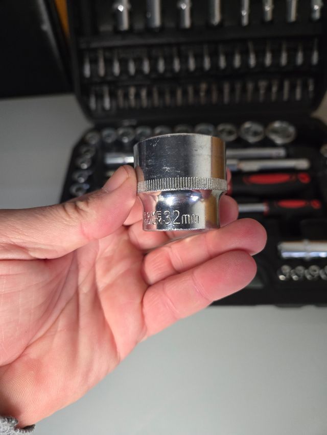 Kit di attrezzi per tazze a cricchetto e cacciavite