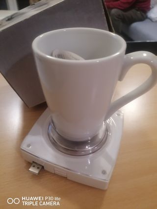 Idea regalo di Natale Scalda bevande USB Balvi