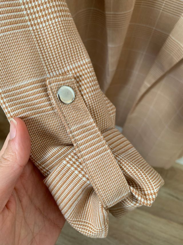 Blazer cuadros Stradivarius M salmón y blanco