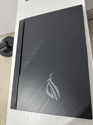 ROG STRIX G731GU-H7154 Negro