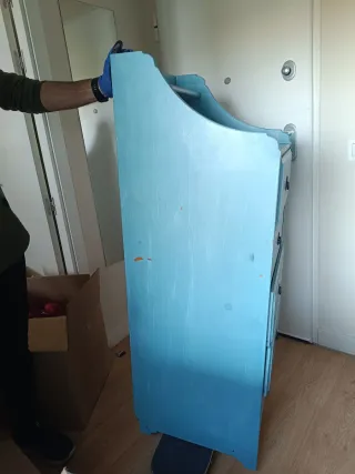 Cajonera alta de madera azul