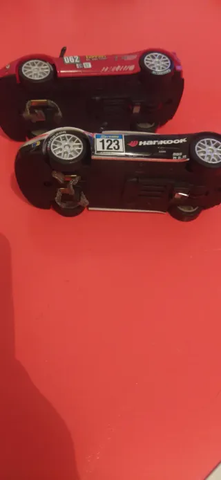 Coche Scalextric Rojo y Blanco