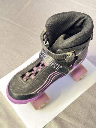 Patines 4 Ruedas Negros y Morados