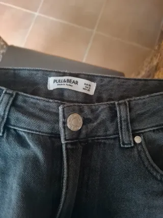 Vaqueros Pull&Bear Negros Wide leg talla 32- 34