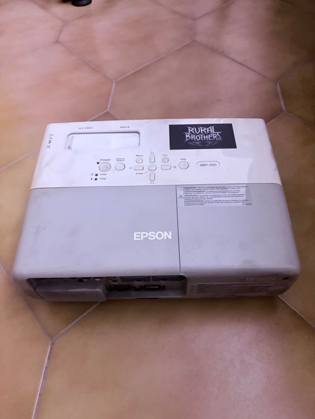 Lote 2 Proyectores Epson y BenQ Blancos