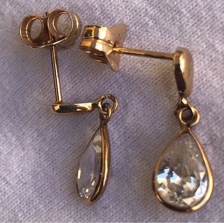 Pendientes Oro 10k Brillantes + Regalo