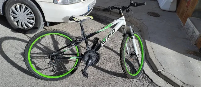 Bicicleta infantil Avigo 24