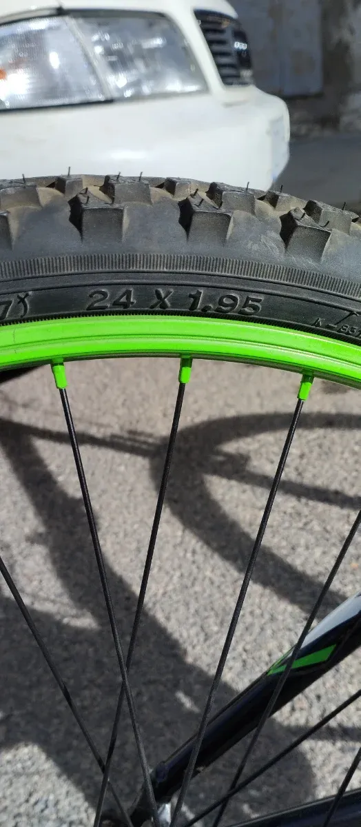 Bicicleta infantil Avigo 24