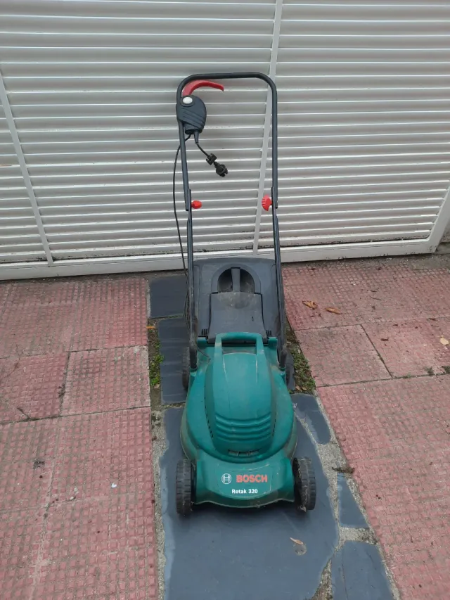 Cortacésped Eléctrico Bosch