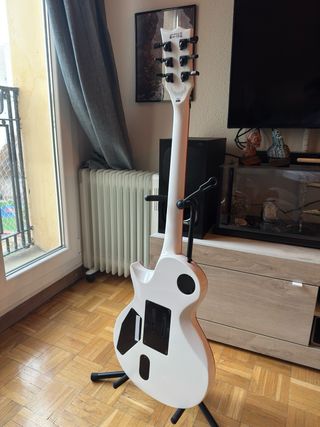 LTD GH-600 Snow White Guitarra Eléctrica