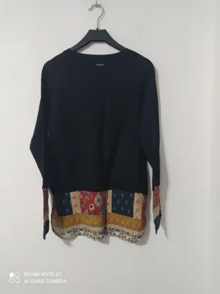 Blusa Desigual Negra Bordada Talla XS