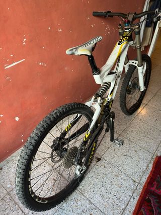 Bicicleta de Descenso Scott fox