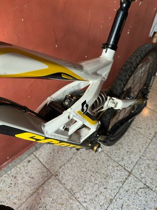 Bicicleta de Descenso Scott fox