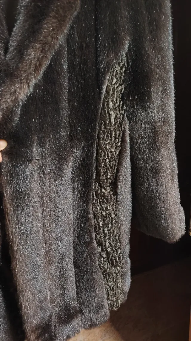 Abrigo Piel Ecológica Negro/Marrón