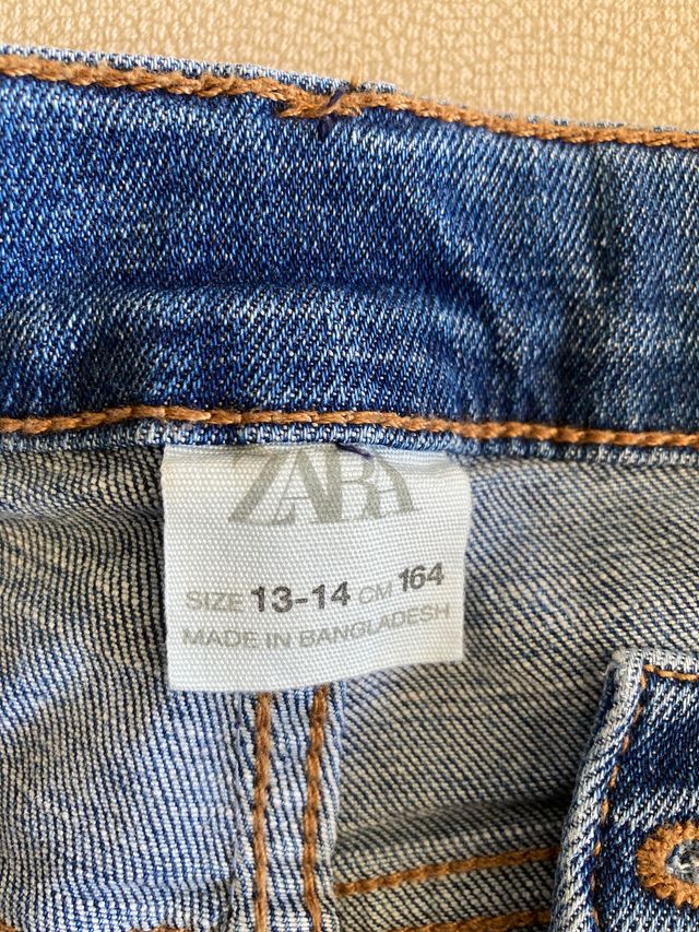 Pantalón vaquero azul niña ZARA