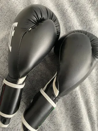 Guantes de boxeo leone 12 oz