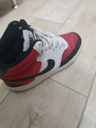 Nike Court Vision Mid Scarpe Rosse Bianche