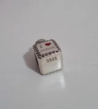Charm Perfume Corazón Rojo Plata