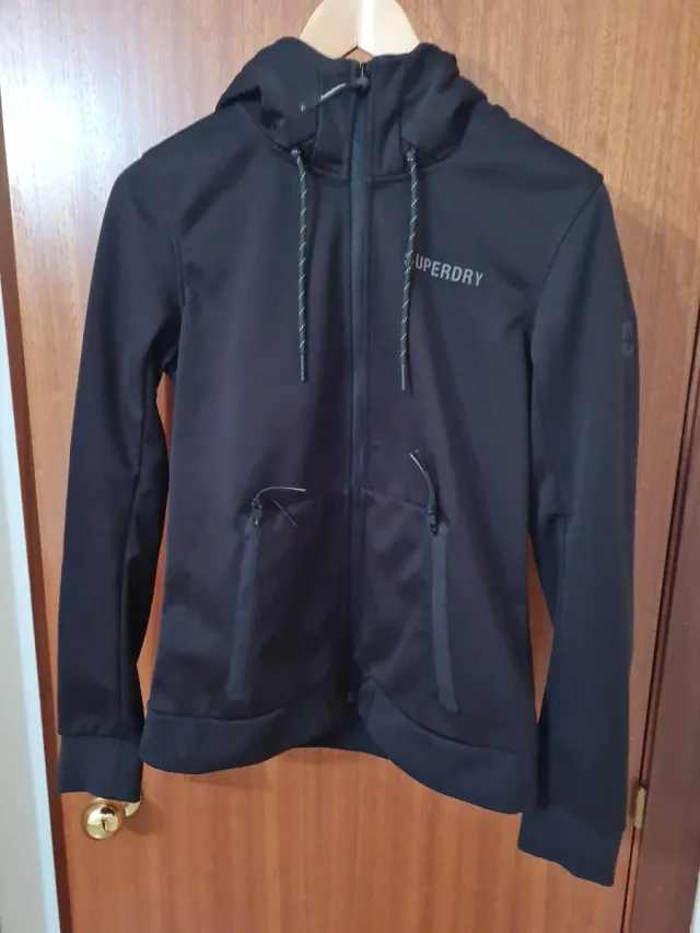 Parka Superdry Negra