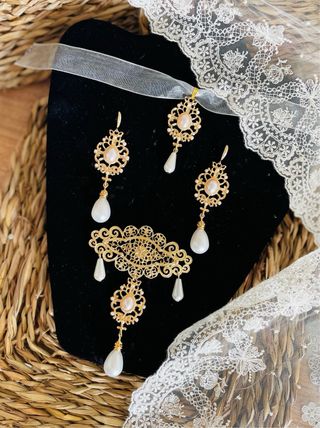 Aderezo Fallera o Huertana modelo Martha