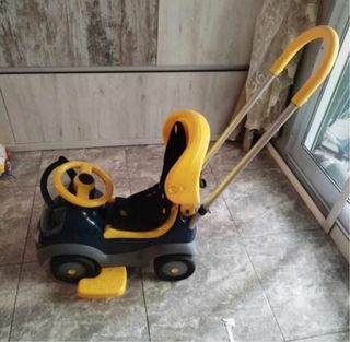 Coche correpasillos y paseo 2 en 1