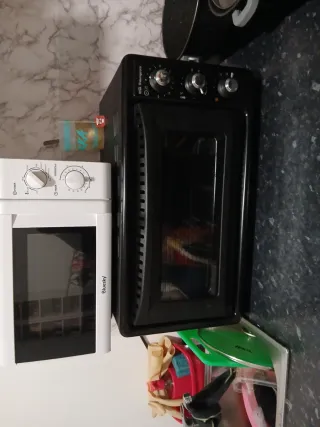 Horno pequeño poco uso