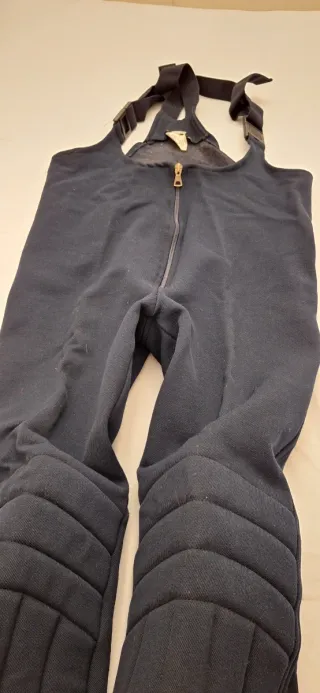 Pantalón de esquí azul marino. Nórdica