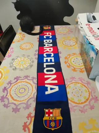 BufandaFC Barcelona y gorra de la selección españa